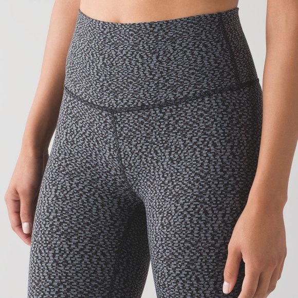 lululemon athletica Pants - EUC High Times Pant Jacquard Digi Pixie Black Grey
